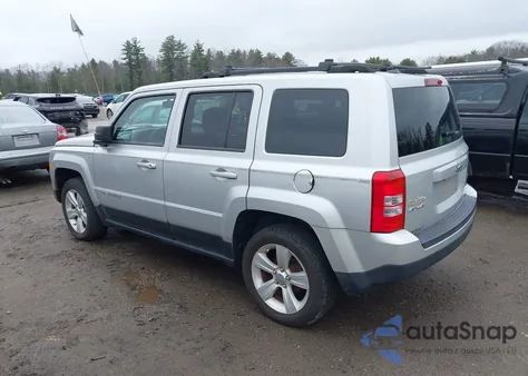 2011 Jeep Patriot Sport z USA, uszkodzony, nr VIN 1J4NF1GB3BD105154